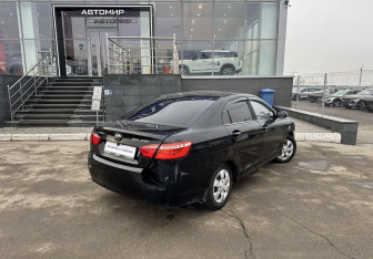 Подержанный автомобиль Lifan Solano 2018 года (5 фото)
