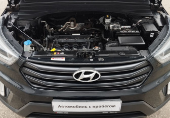 Подержанный автомобиль Hyundai Creta 2019 года (13 фото)