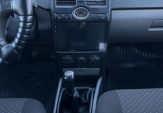 Подержанный автомобиль LADA (ВАЗ) Priora Wagon 2010 года (11 фото)