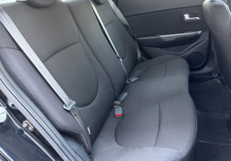 Подержанный автомобиль Kia Rio Sedan 2014 года (12 фото)