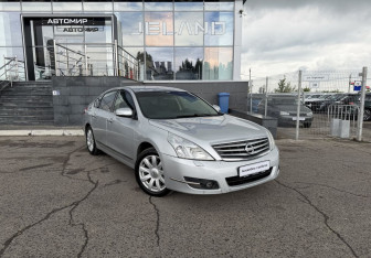 Подержанный автомобиль Nissan Teana 2009 года (3 фото)