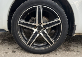 Подержанный автомобиль LADA (ВАЗ) Vesta Sedan 2020 года (14 фото)