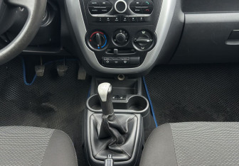 Подержанный автомобиль LADA (ВАЗ) Granta Liftback 2017 года (11 фото)