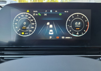 Подержанный автомобиль Omoda C5 2024 года (9 фото)