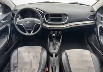 Подержанный автомобиль LADA (ВАЗ) Vesta Sedan 2024 года (10 фото)