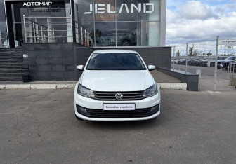 Подержанный автомобиль Volkswagen Polo Sedan 2018 года (2 фото)