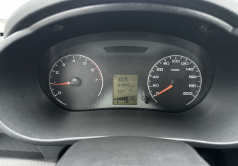 Подержанный автомобиль LADA (ВАЗ) Granta Liftback 2017 года (9 фото)