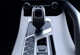 Подержанный автомобиль Geely Coolray 2021 года (11 фото)