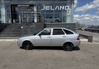 Подержанный автомобиль LADA (ВАЗ) Priora Hatchback 2009 года (8 фото)