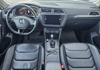 Подержанный автомобиль Volkswagen Tiguan 2018 года (10 фото)