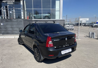 Подержанный автомобиль Renault Logan Sedan 2011 года (7 фото)