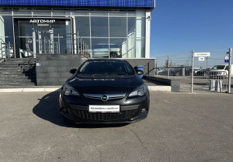 Подержанный автомобиль Opel Astra Hatchback 2013 года (2 фото)