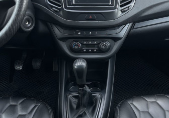 Подержанный автомобиль LADA (ВАЗ) Vesta Sedan 2019 года (11 фото)