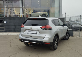 Подержанный автомобиль Nissan X-Trail 2020 года (5 фото)