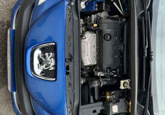 Подержанный автомобиль Peugeot 308 Hatchback 2010 года (13 фото)