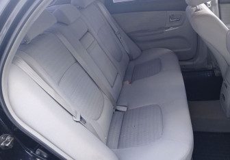 Подержанный автомобиль Kia Cerato Sedan 2006 года (12 фото)