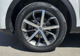 Подержанный автомобиль Haval F7x 2021 года (14 фото)