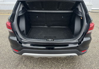 Подержанный автомобиль Kia Rio Hatchback 2019 года (15 фото)