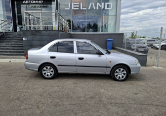 Подержанный автомобиль Hyundai Accent Sedan 2007 года (4 фото)