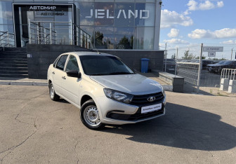 Подержанный автомобиль LADA (ВАЗ) Granta Sedan 2020 года (3 фото)