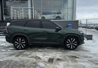 Подержанный автомобиль Geely Atlas 2024 года (4 фото)