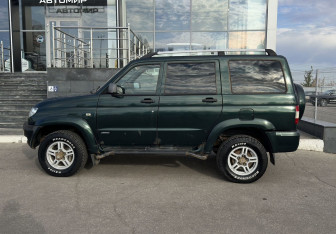 Подержанный автомобиль УАЗ Patriot 2014 года (8 фото)