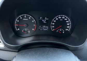 Подержанный автомобиль Hyundai Solaris Sedan 2019 года (9 фото)