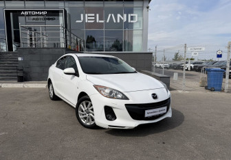 Подержанный автомобиль Mazda 3 Sedan 2013 года (3 фото)