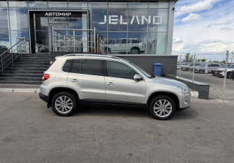 Подержанный автомобиль Volkswagen Tiguan 2011 года (4 фото)
