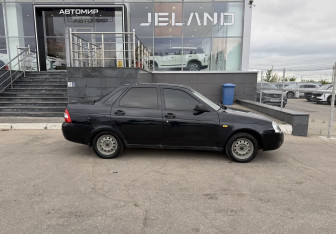 Подержанный автомобиль LADA (ВАЗ) Priora Sedan 2008 года (4 фото)