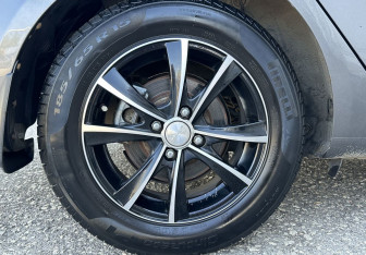 Подержанный автомобиль Kia Rio Sedan 2013 года (14 фото)