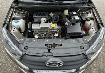 Подержанный автомобиль LADA (ВАЗ) Granta Hatchback 2018 года (13 фото)