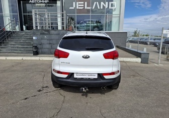 Подержанный автомобиль Kia Sportage 2014 года (6 фото)