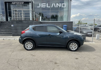 Подержанный автомобиль Nissan Juke 2013 года (4 фото)