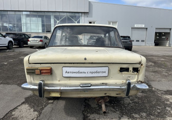 Подержанный автомобиль LADA (ВАЗ) 2101 1973 года (6 фото)