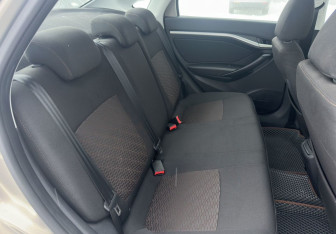 Подержанный автомобиль LADA (ВАЗ) Vesta Sedan 2019 года (12 фото)