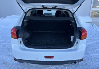 Подержанный автомобиль Mitsubishi ASX 2014 года (15 фото)