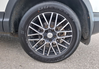Подержанный автомобиль Nissan Qashqai 2014 года (16 фото)