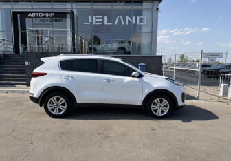 Подержанный автомобиль Kia Sportage 2017 года (4 фото)