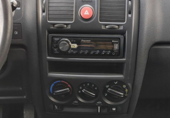 Подержанный автомобиль Hyundai Getz 2008 года (11 фото)