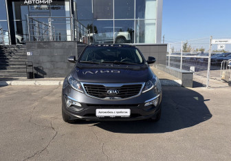 Подержанный автомобиль Kia Sportage 2013 года (2 фото)