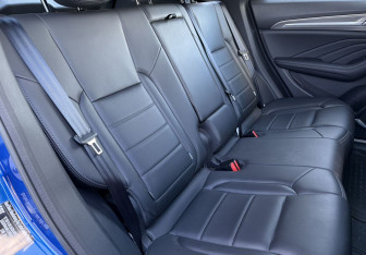 Подержанный автомобиль Haval F7 2019 года (12 фото)