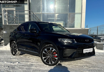 Подержанный автомобиль Geely Tugella 2021 года (3 фото)