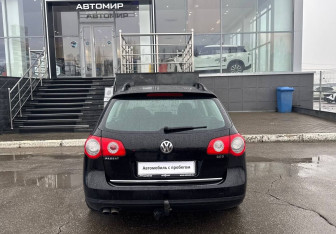 Подержанный автомобиль Volkswagen Passat Wagon 2007 года (6 фото)