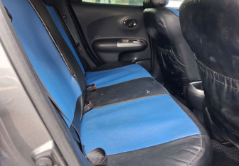 Подержанный автомобиль Nissan Juke 2013 года (12 фото)