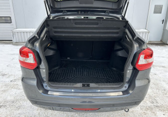 Подержанный автомобиль LADA (ВАЗ) Granta Hatchback 2022 года (15 фото)