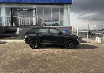 Подержанный автомобиль Omoda C5 2024 года (4 фото)