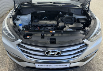 Подержанный автомобиль Hyundai Santa Fe 2015 года (13 фото)