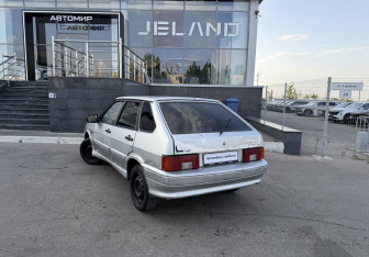 Подержанный автомобиль LADA (ВАЗ) 2114 2004 года (7 фото)