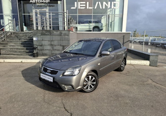 Подержанный автомобиль Kia Rio Sedan 2010 года (1 фото)